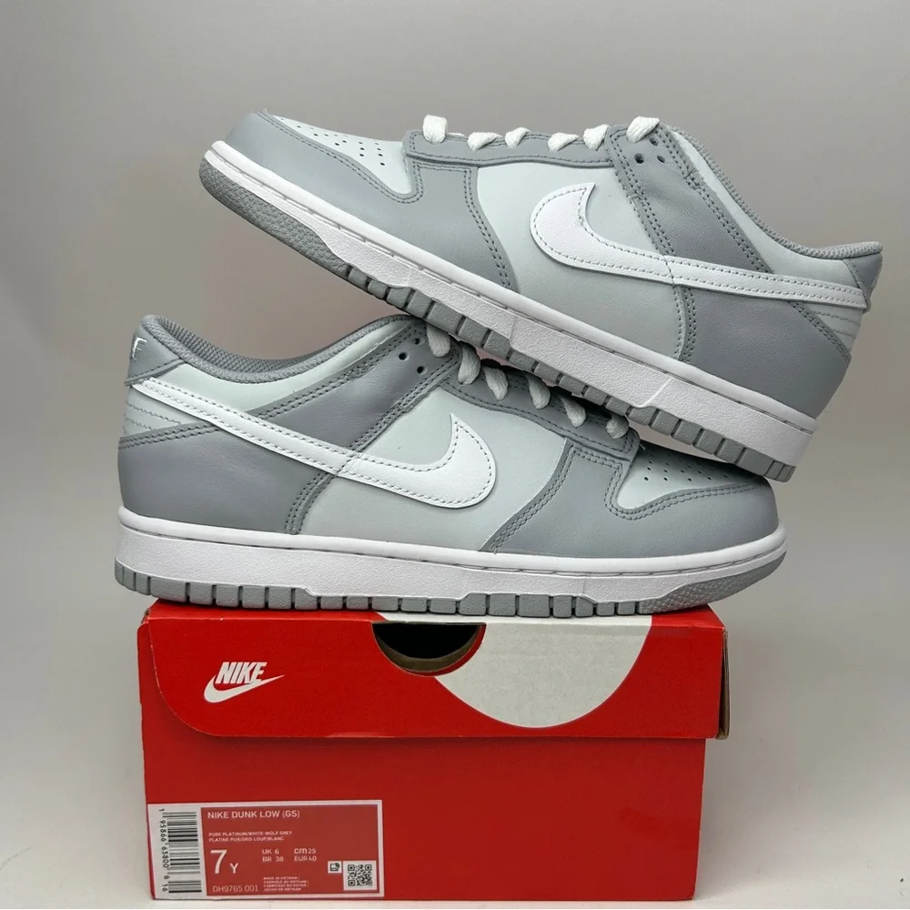 Nike Dunk Low GS “Two-Tone/Wolf Grey Pure Platinum” 2023 - Picture 1 of 4